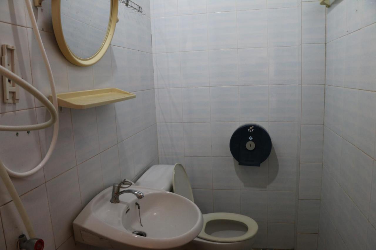 Rainbow Hotel Vientiane Buitenkant foto
